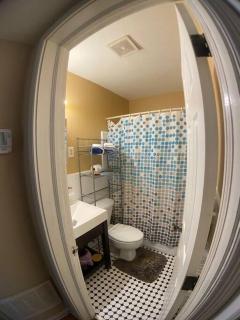 Private One-Bedroom 8 -Directly across from Beach - St. Pete Beach - 3