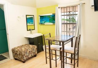 Cocoplum Rest N Hideaway #2 - 2