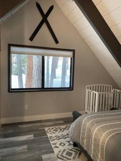 TaHOME Retreat Remodeled Family-Friendly Cabin - Incline Village - 9