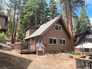 TaHOME Retreat Remodeled Family-Friendly Cabin - Incline Village - 4