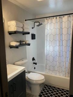 TaHOME Retreat Remodeled Family-Friendly Cabin - Incline Village - 1