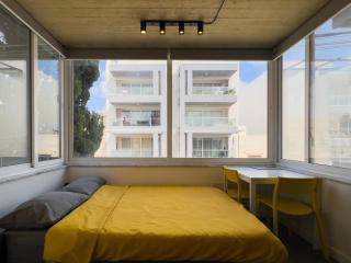 Chic, Stylish 1 Bedroom Studio - Close to Sliema, Saint Julian's - Is-Swieqi - 6