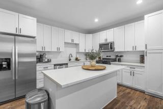 NEW Gorgeous 4bd near universities Hot tub Games - Pittsburgh - 4