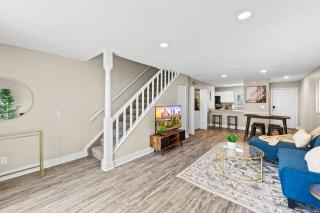 Cozy Townhouse - Gym Pool Golf Fast WiFi 2B2B - 1