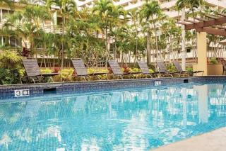 Brooks Beach Vacations Wyndham 4 Star Resort 1805 Waikiki - 1