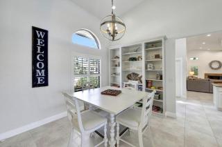 Direct boating access waterfront home with pool/spa - 4