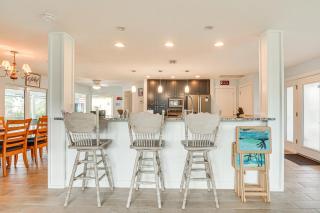 Waterfront North Fort Myers Home with Private Pool! - North Fort Myers - 6