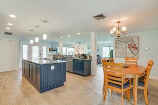 Waterfront North Fort Myers Home with Private Pool! - North Fort Myers - 3
