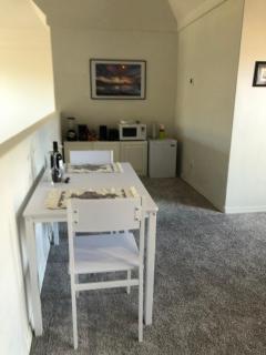 2 master suites and loft with kitchenette in upper level within our shared townhome - Mesa - 7