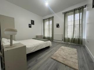 London Comfort Stay - Londra - 0