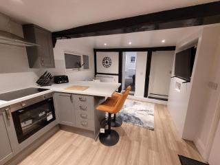Wallgate House Apartments- Step back into Roman history with Catchpole Stays - Colchester - 2