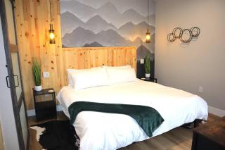 Luxury Cabin Getaway! - Show Low - 4
