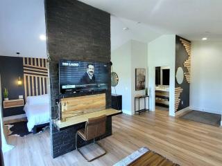 Mountain Escape, w/Fireplace! - Show Low - 2
