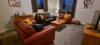 2 Bed Apt, Westend, recently redecorated, 2 king beds, Close to Ninewells, Fully Equipped, Families, Contractors and Trades, Mid Stays Welcome - Dundee - 5