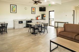 Motel 6 Nacogdoches, TX - 3