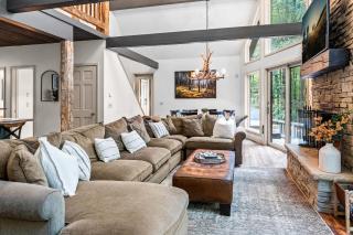 Private Hideaway with Hot Tub - Stylish & Serene - Ellicottville - 7