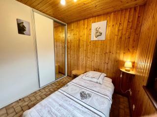 Chalet cosy en bordure de forêt avec wifi, terrasse et équipements complets à Rochesson - FR-1-589-235 - Rochesson - 3
