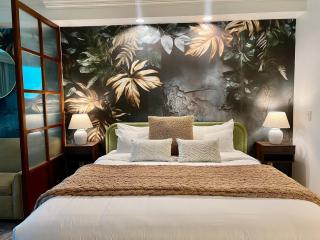 Blu Cashmere Suite * MGM Signature 23rd FLR w/balcony strip view - Las Vegas - 0