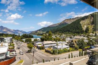 Vailmont Villa, Central Queenstown - Queenstown - 1