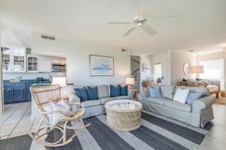 JOHN FRIPP VILLA - Ocean Views - Three Bedrooms Sleeps 8 - Fripp Island - 7