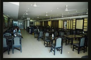 Hotel Mayas - Tiruchchirāppalli - 4