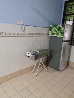 LANGBUANA HOMESTAY - Kuantan - 8