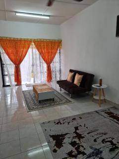 LANGBUANA HOMESTAY - Kuantan - 5