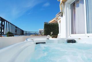 AP197 - Capuchinos 20 - Nerja - 2