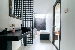 Cantik ArtVilla by ArthouseBali - 6
