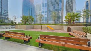 Zada Tower , near to Burj Khalifa NYE fireworks - 3