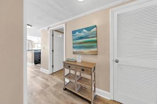 Majestic Beach Towers 1-301 - Panama City Beach - 3