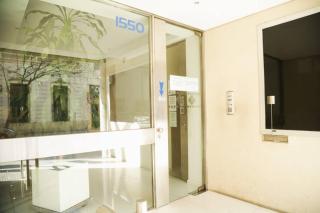 Pileta, seguridad 24 horas, entrada independiente, a metros de San Telmo - 9