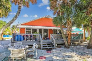 Beach Life 3 - St. Pete Beach - 0