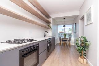 Contemporary central apt. Between beach and city. - Kapstadt - 4
