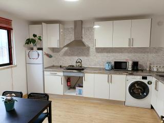 Knowing Home 110sqm - Parede - 4
