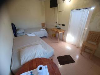 Hospedaje C&R - Tonalá - 9