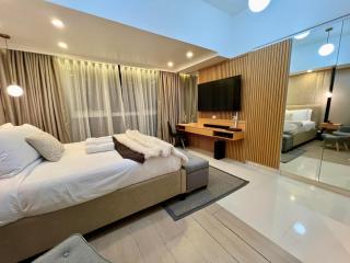 Hotel Vibe Condo at Uptown Parksuites BGC - Manila - 9