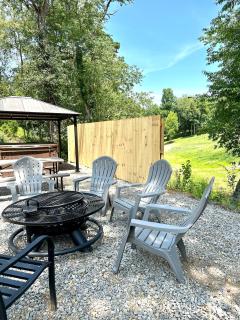 Brand new built! Pond, kayaks, hot tub,fire pit,grill… - Asheville - 3