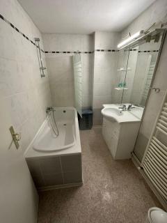 Joli appartement 2 chambres face gare - Forbach - 5