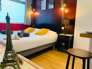 Appart'Hôtel La Parisienne - Montreuil - 0