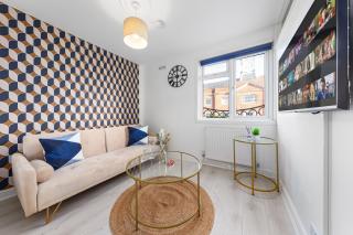 The Holloway Suite - Netflix, 3 Min to Station - Luxury - 2