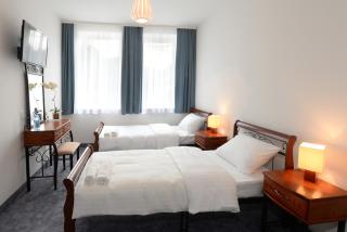 Kelman Inn Global Nowa Sól - 9