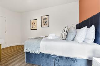 Stylish and Family Friendly 3 Bedroom Apartment - Londra - 4