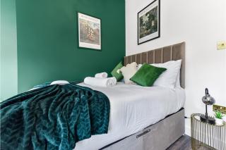 Stylish and Family Friendly 3 Bedroom Apartment - Londra - 5
