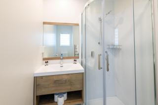 Aurora City Suites Motel - 6