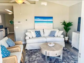 Tropical Gem/5 min beach walk - 5