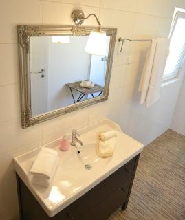 Effie Perine Apartments - Bled - 2