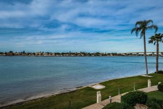 Club Bahia Happiness Comes in 'Waves' on Isla del Sol - 4