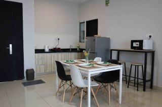 JC Sky River Front ‘Green Home’ w/ Fantastic View - Kota Bharu - 4
