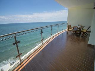 Mazatlán Solaria Oceanview Condo With Pool 704 - Mazatlán - 2